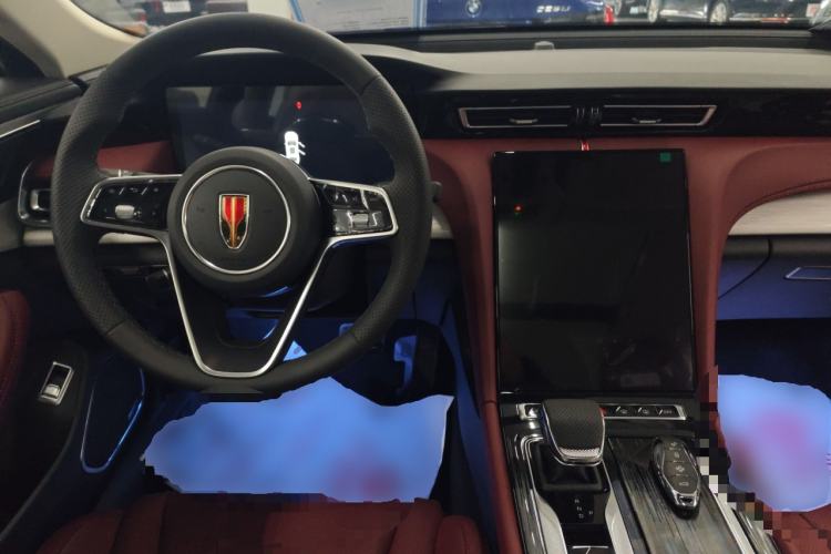 Used Hongqi H5 PHEV 2025 130 Super Hybrid Version Interior 2