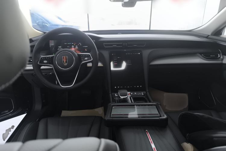 Used Hongqi H5 PHEV 2025 130 Super Hybrid Version Interior 2