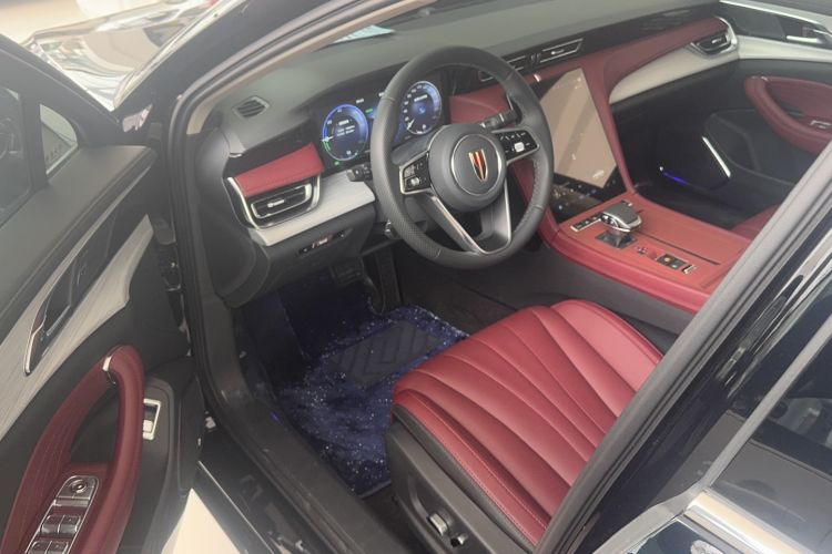 Used Hongqi H5 PHEV 2025 130 Super Hybrid Version Interior 2