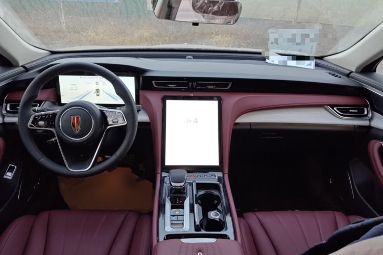Used Hongqi H5 PHEV 2025 170 Super Hybrid Version Interior 2