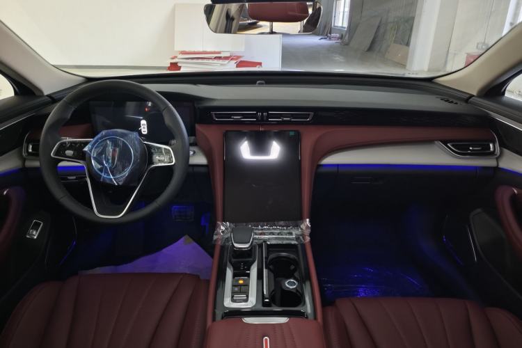 Used Hongqi H5 PHEV 2025 170 Super Hybrid Version Interior 3