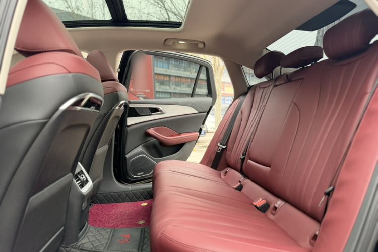 Used Hongqi H5 PHEV 2025 170 Super Hybrid Version Interior 5