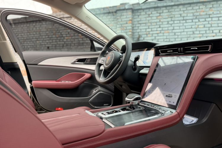 Used Hongqi H5 PHEV 2025 170 Super Hybrid Version Interior 6