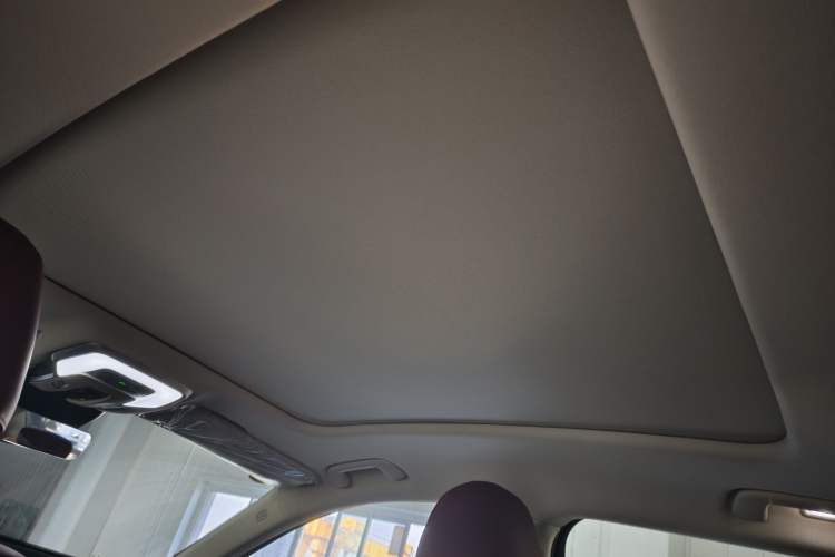 Used Hongqi H5 PHEV 2025 170 Super Hybrid Version Interior 7