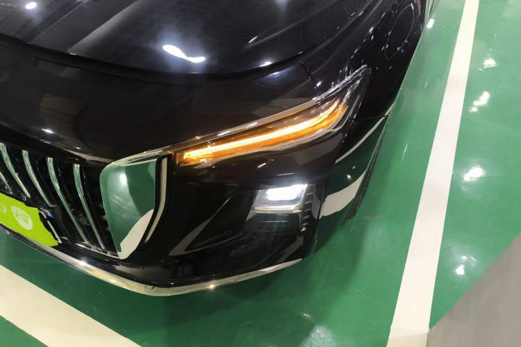 Used Hongqi H5 PHEV 2025 130 Super Hybrid Version Left Front Headlight