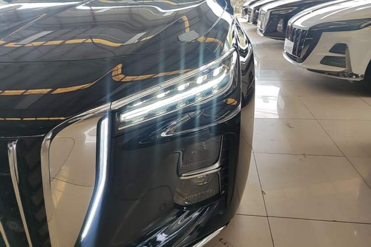 Used Hongqi H5 PHEV 2025 130 Super Hybrid Version Left Front Headlight