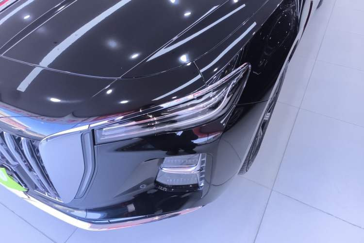 Used Hongqi H5 PHEV 2025 130 Super Hybrid Version Left Front Headlight