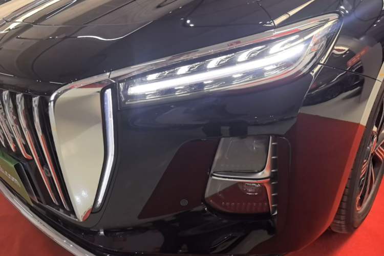 Used Hongqi H5 PHEV 2025 170 Super Hybrid Version Left Front Headlight