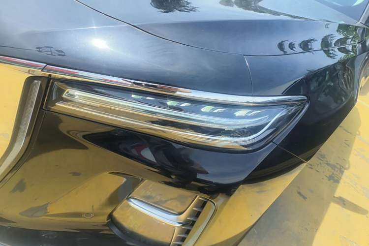 Used Hongqi H5 PHEV 2025 130 Super Hybrid Version Left Front Headlight