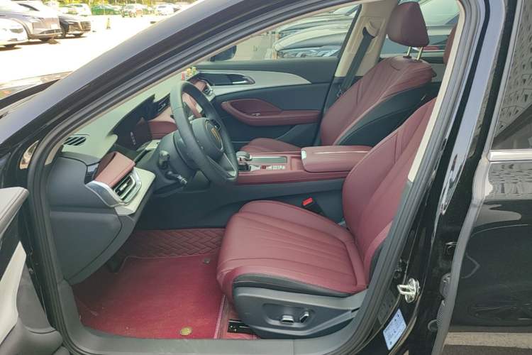 Used Hongqi H5 PHEV 2025 130 Super Hybrid Version Left Front Seat