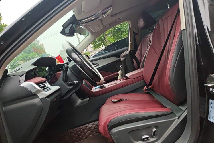 Used Hongqi H5 PHEV 2025 130 Super Hybrid Version Left Front Seat