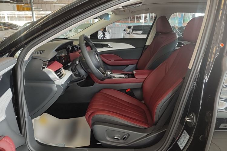 Used Hongqi H5 PHEV 2025 130 Super Hybrid Version Left Front Seat
