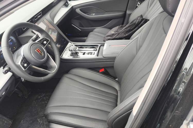 Used Hongqi H5 PHEV 2025 170 Super Hybrid Version Left Front Seat