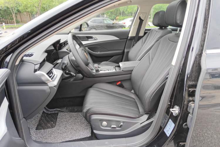 Used Hongqi H5 PHEV 2025 170 Super Hybrid Version Left Front Seat