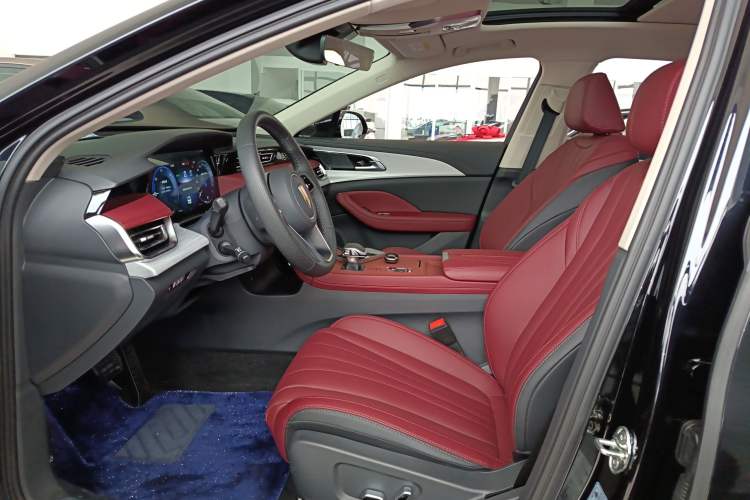 Used Hongqi H5 PHEV 2025 130 Super Hybrid Version Left Front Seat