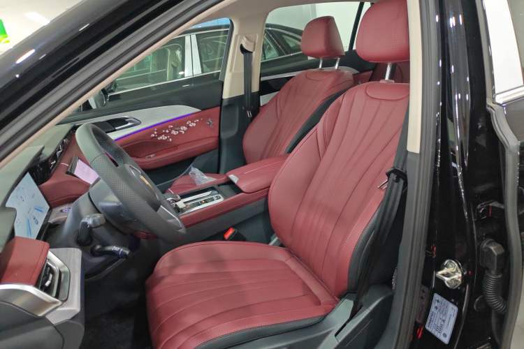 Used Hongqi H5 PHEV 2025 170 Super Hybrid Version Left Front Seat