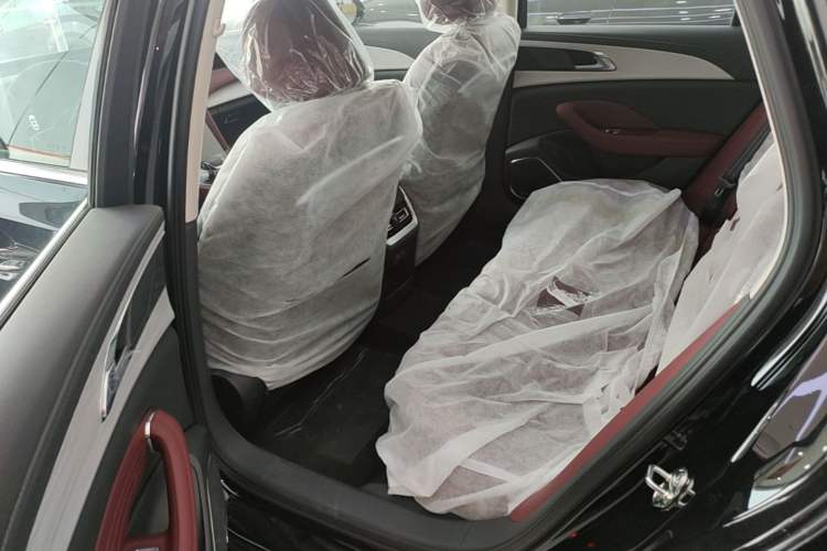 Used Hongqi H5 PHEV 2025 130 Super Hybrid Version Left Rear Seat