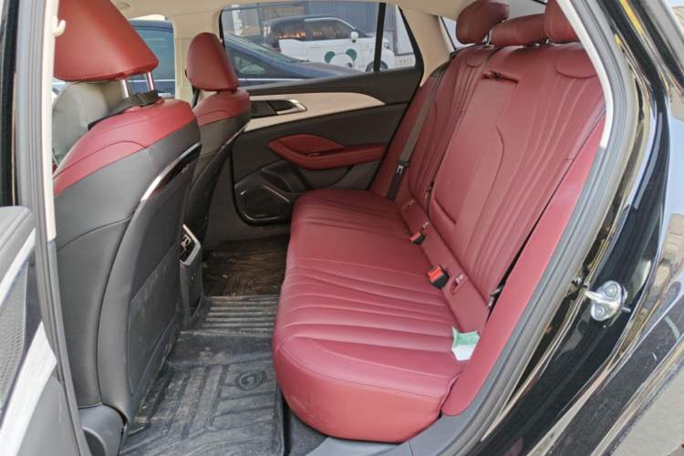 Used Hongqi H5 PHEV 2025 130 Super Hybrid Version Left Rear Seat