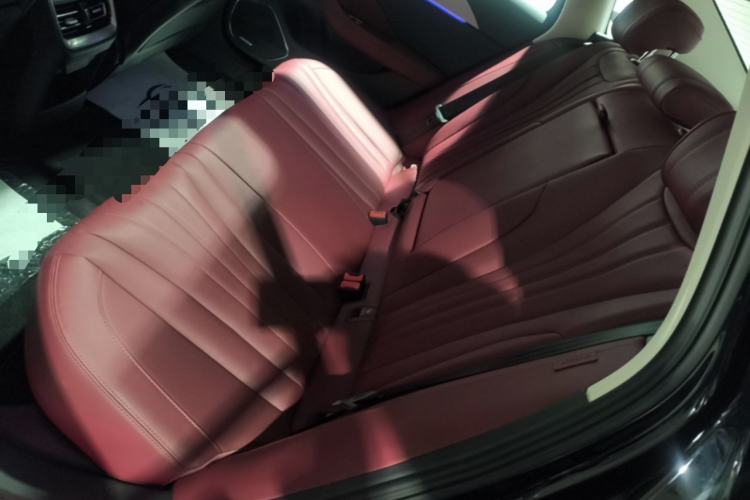 Used Hongqi H5 PHEV 2025 170 Super Hybrid Version Left Rear Seat