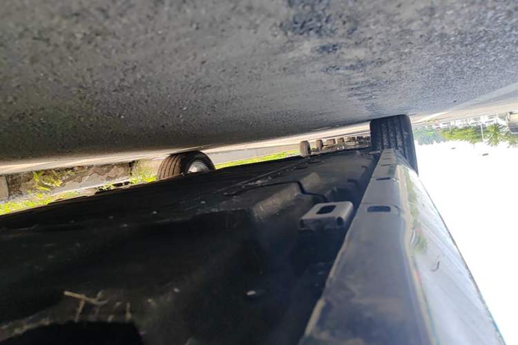 Used Hongqi H5 PHEV 2025 170 Super Hybrid Version Left Side Sill