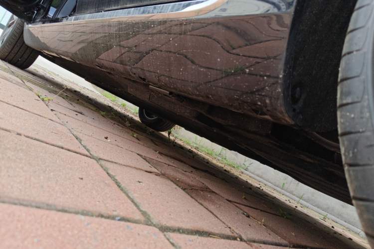 Used Hongqi H5 PHEV 2025 170 Super Hybrid Version Left Side Sill