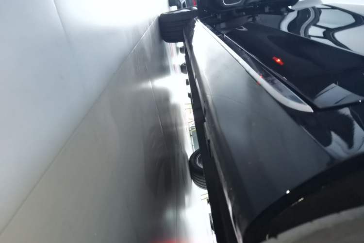 Used Hongqi H5 PHEV 2025 130 Super Hybrid Version Left Side Sill
