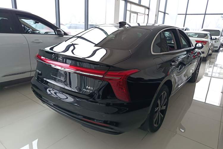 Used Hongqi H5 PHEV 2025 130 Super Hybrid Version Rear Right 45 Deg