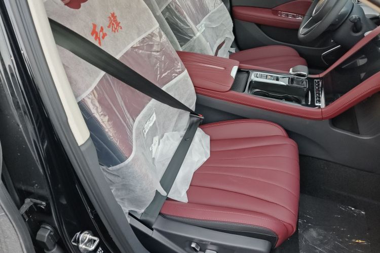Used Hongqi H5 PHEV 2025 170 Super Hybrid Version Right Front Seat
