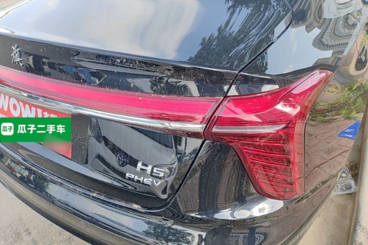 Used Hongqi H5 PHEV 2025 170 Super Hybrid Version Right Rear Taillight