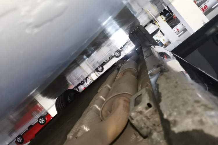 Used Hongqi H5 PHEV 2025 170 Super Hybrid Version Right Side Sill