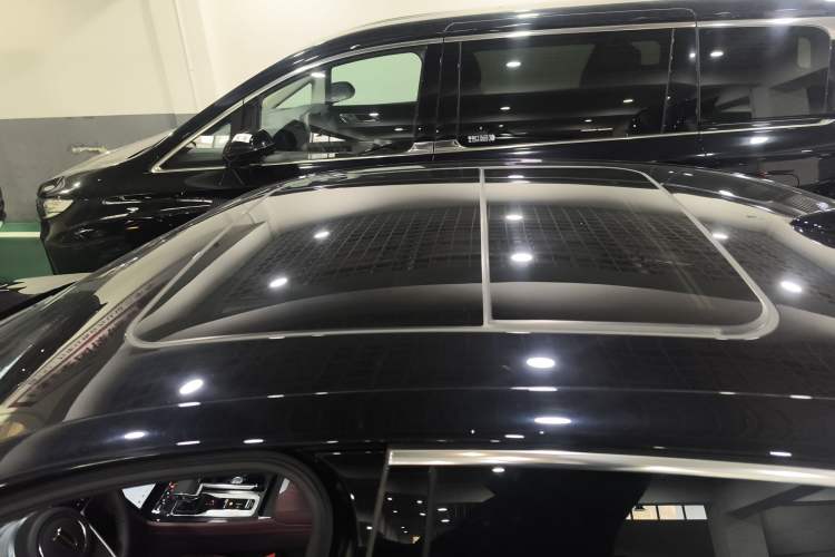 Used Hongqi H5 PHEV 2025 130 Super Hybrid Version Roof