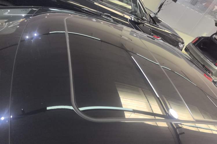 Used Hongqi H5 PHEV 2025 170 Super Hybrid Version Roof