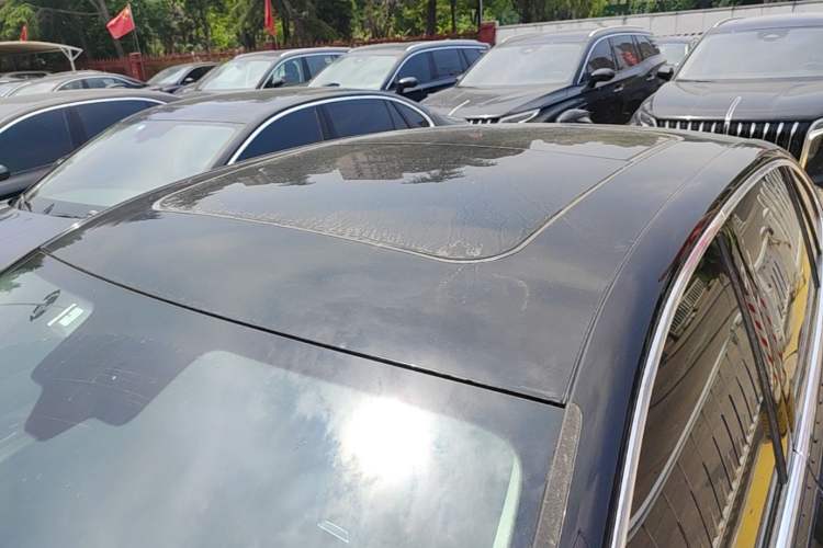 Used Hongqi H5 PHEV 2025 130 Super Hybrid Version Roof