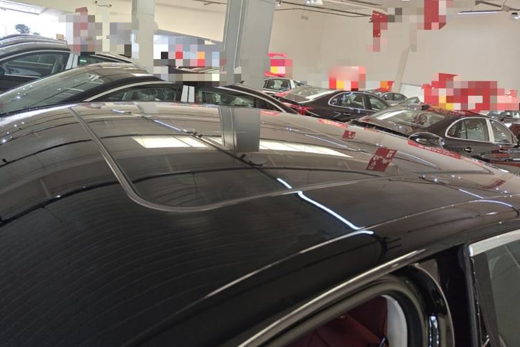 Used Hongqi H5 PHEV 2025 170 Super Hybrid Version Roof