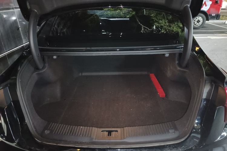 Used Hongqi H5 PHEV 2025 170 Super Hybrid Version Trunk