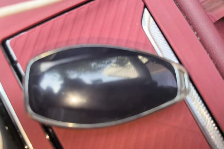 Used Hongqi H5 PHEV 2025 170 Super Hybrid Version Vehicle Key