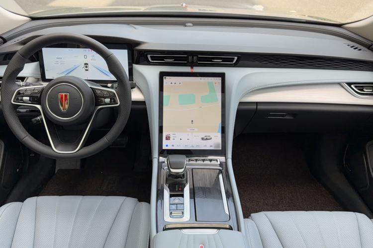 Used Hongqi H5 PHEV 2025 170 Super Hybrid Version Center Console