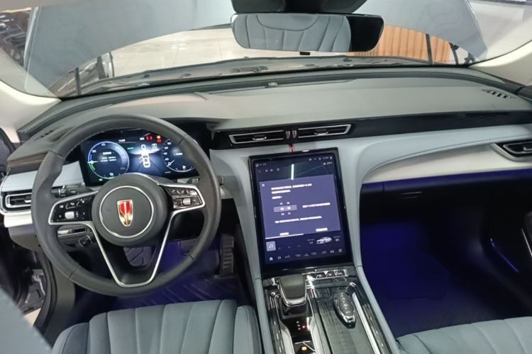 Used Hongqi H5 PHEV 2025 170 Super Hybrid Version Center Console