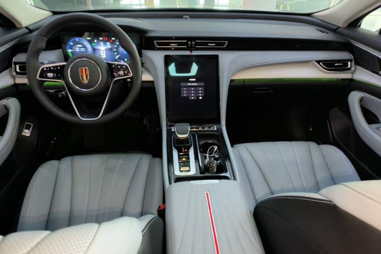 Used Hongqi H5 PHEV 2025 170 Super Hybrid Version Center Console