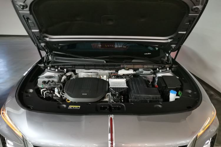 Used Hongqi H5 PHEV 2025 170 Super Hybrid Version Engine Bay