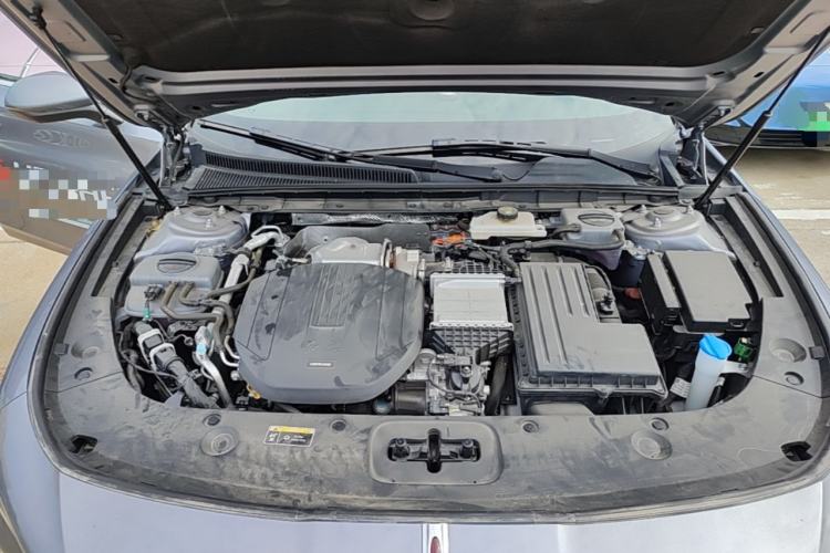 Used Hongqi H5 PHEV 2025 170 Super Hybrid Version Engine Bay