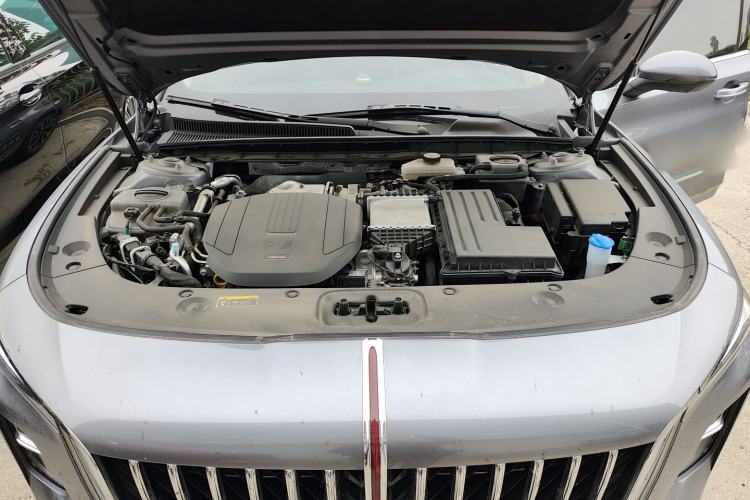 Used Hongqi H5 PHEV 2025 170 Super Hybrid Version Engine Bay
