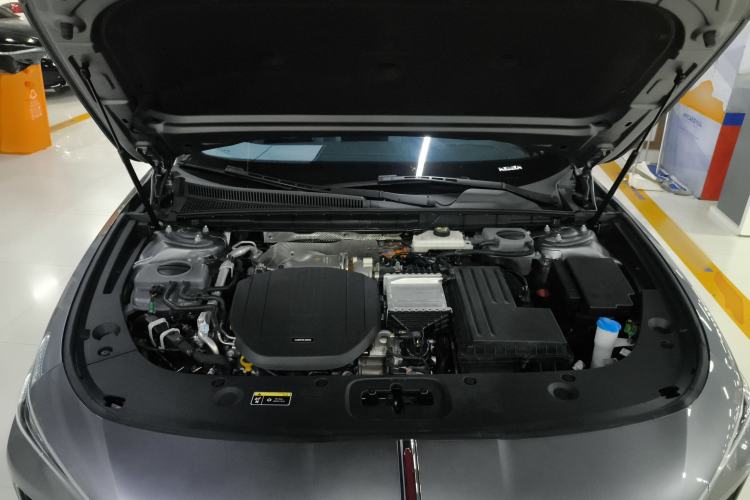 Used Hongqi H5 PHEV 2025 170 Super Hybrid Version Engine Bay