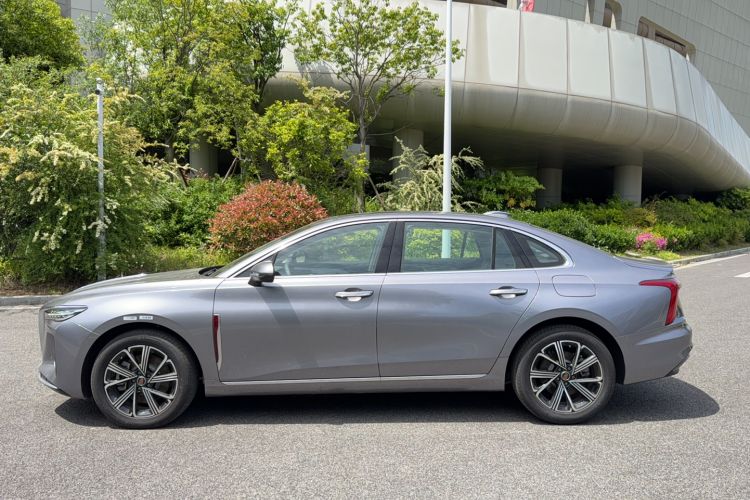 Used Hongqi H5 PHEV 2025 170 Super Hybrid Version Exterior 2