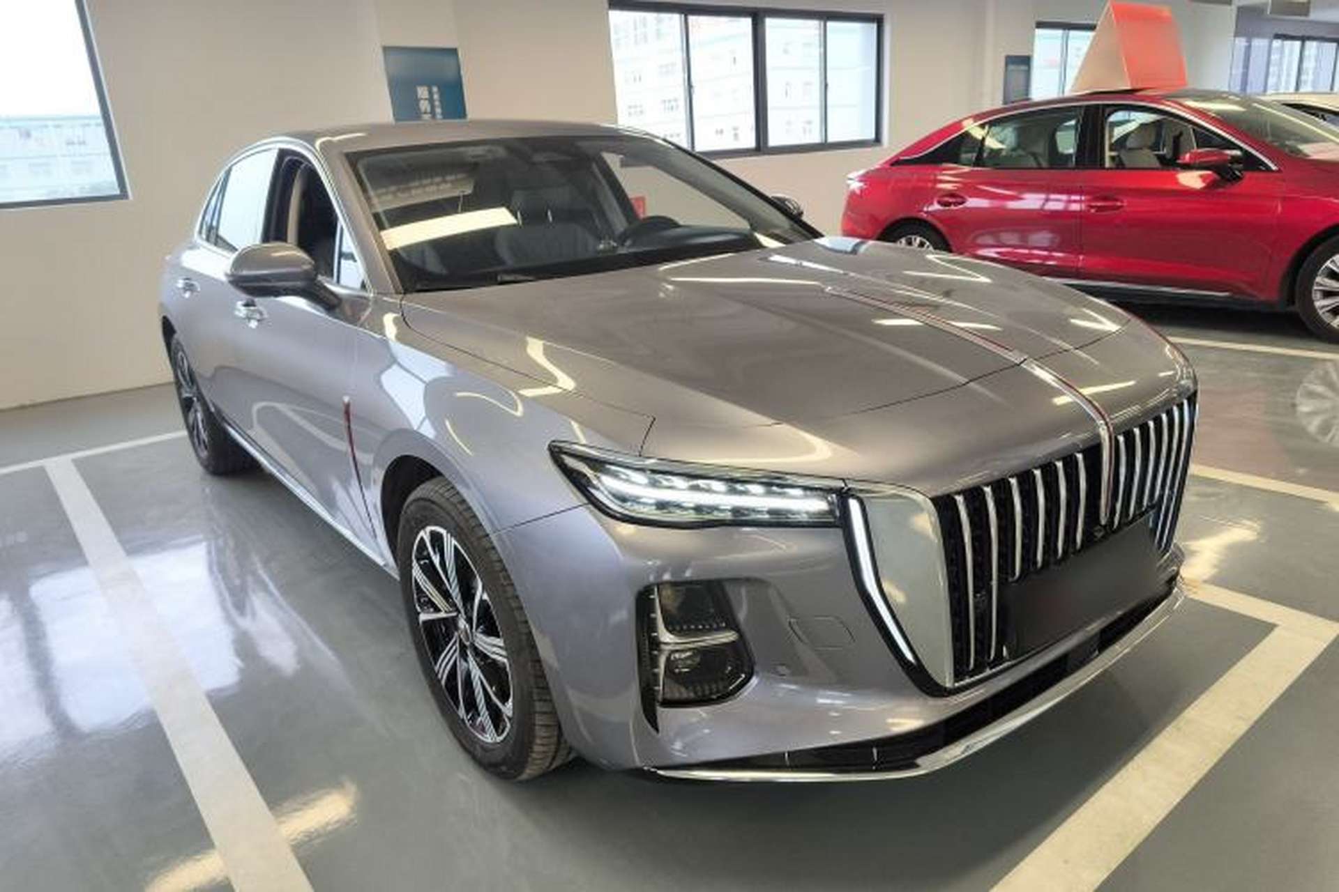 Used Hongqi H5 PHEV 2025 170 Super Hybrid Version Exterior 2