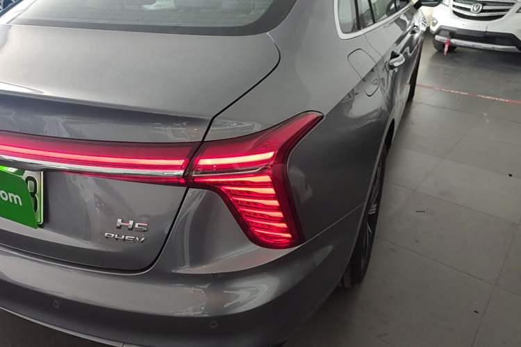 Used Hongqi H5 PHEV 2025 170 Super Hybrid Version Exterior 3