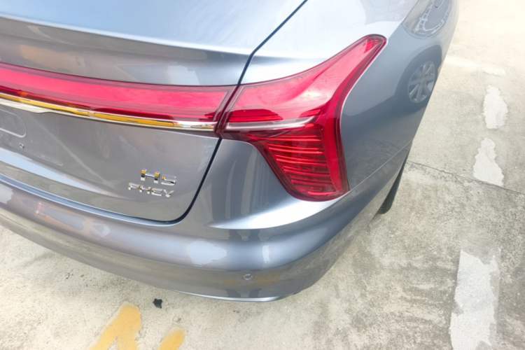 Used Hongqi H5 PHEV 2025 170 Super Hybrid Version Exterior 3