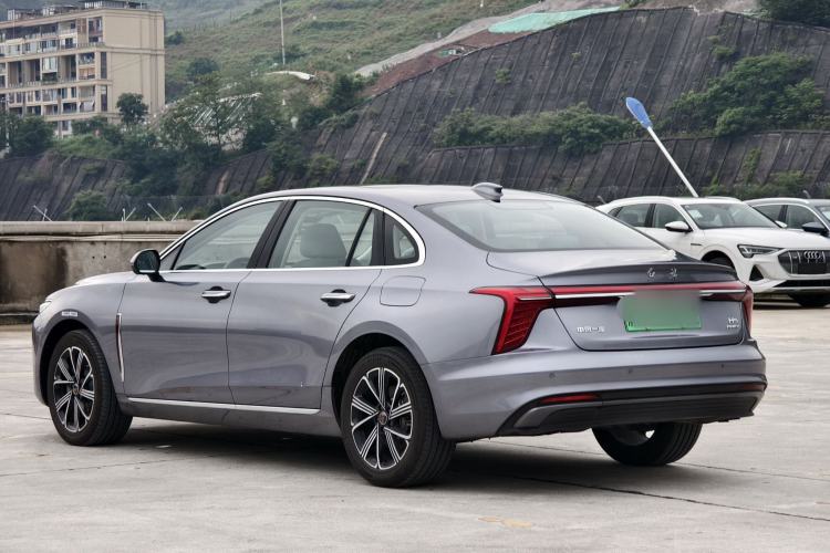Used Hongqi H5 PHEV 2025 170 Super Hybrid Version Exterior 6