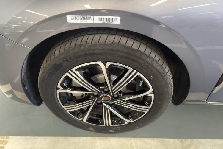 Used Hongqi H5 PHEV 2025 170 Super Hybrid Version Exterior 7