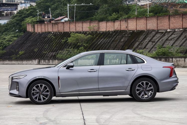 Used Hongqi H5 PHEV 2025 170 Super Hybrid Version Exterior 8